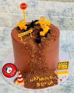 Construction birthday cake for a boy by Zah Cakes- Bulawayo birthday cakes - Zimbabwe wedding cakes - featured vendor Fridays